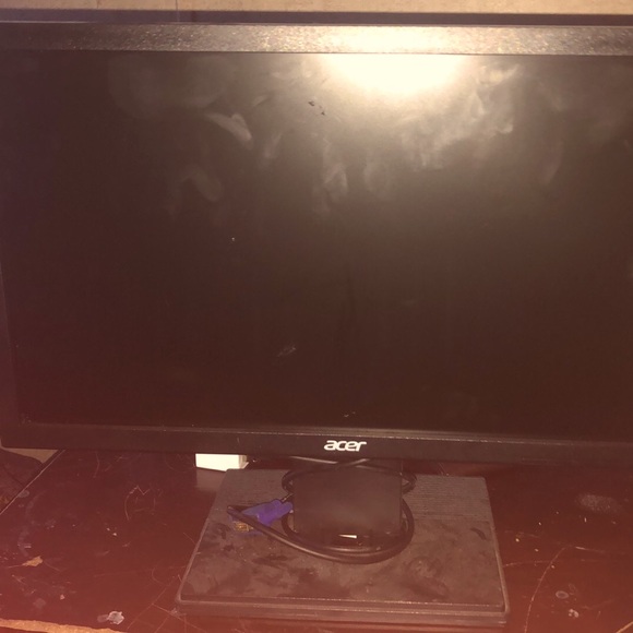 Acer gaming monitor 50/60Hz